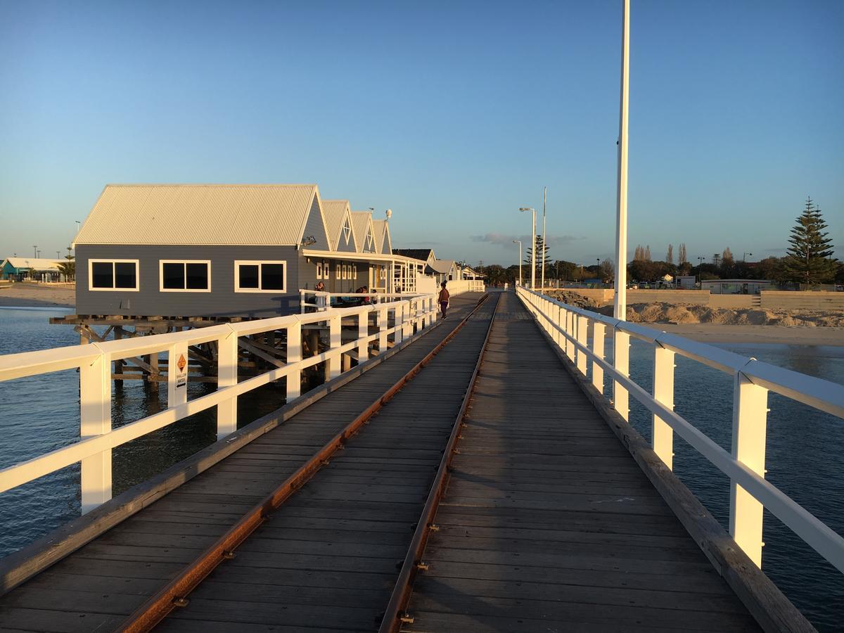 Albergue Bunkers Backpackers Busselton Exterior foto