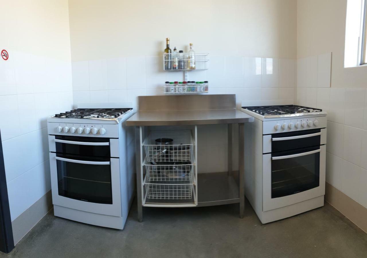 Albergue Bunkers Backpackers Busselton Exterior foto